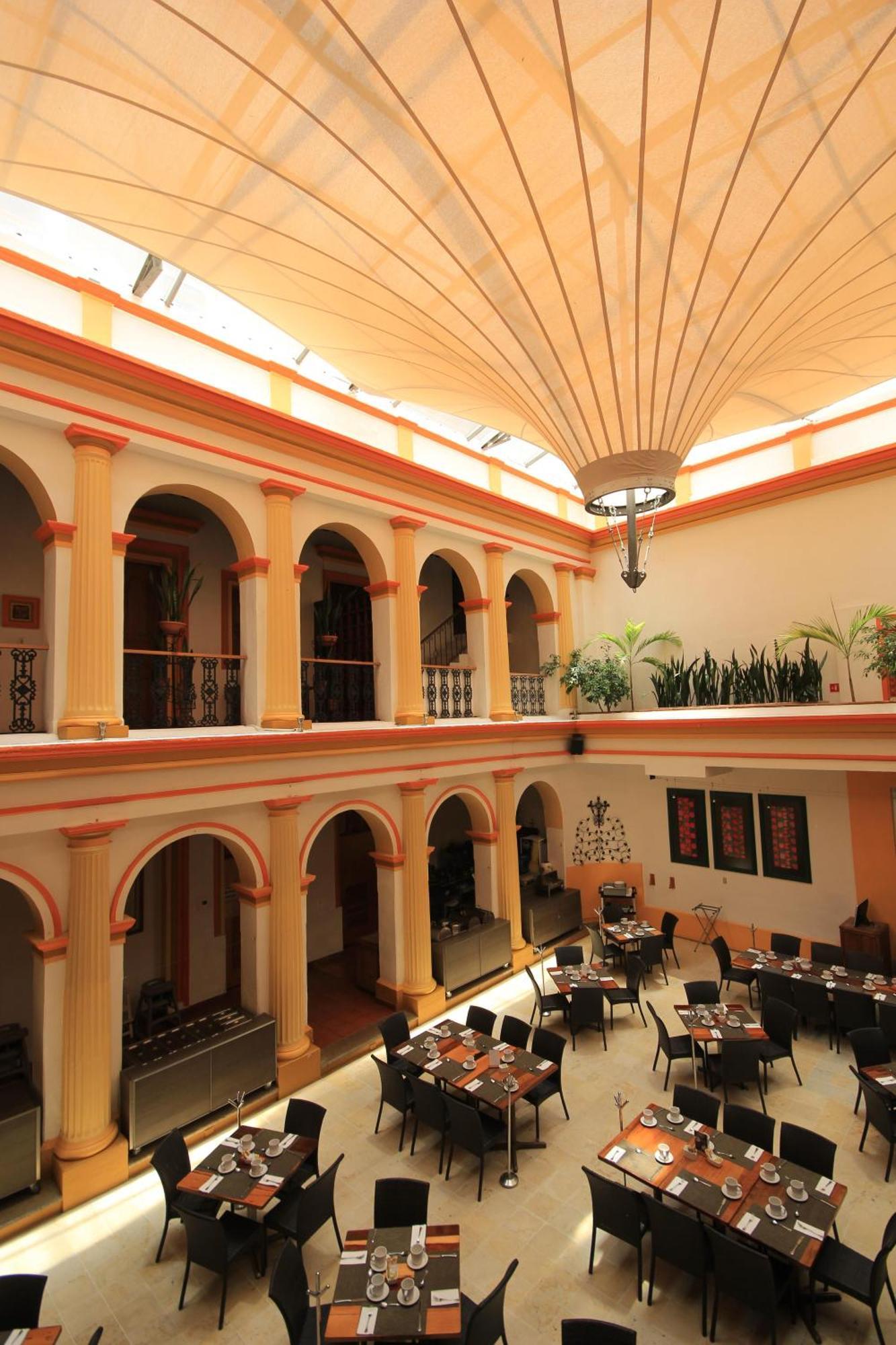 Hotel Ciudad Real Centro Historico San Cristóbal de Las Casas Extérieur photo
