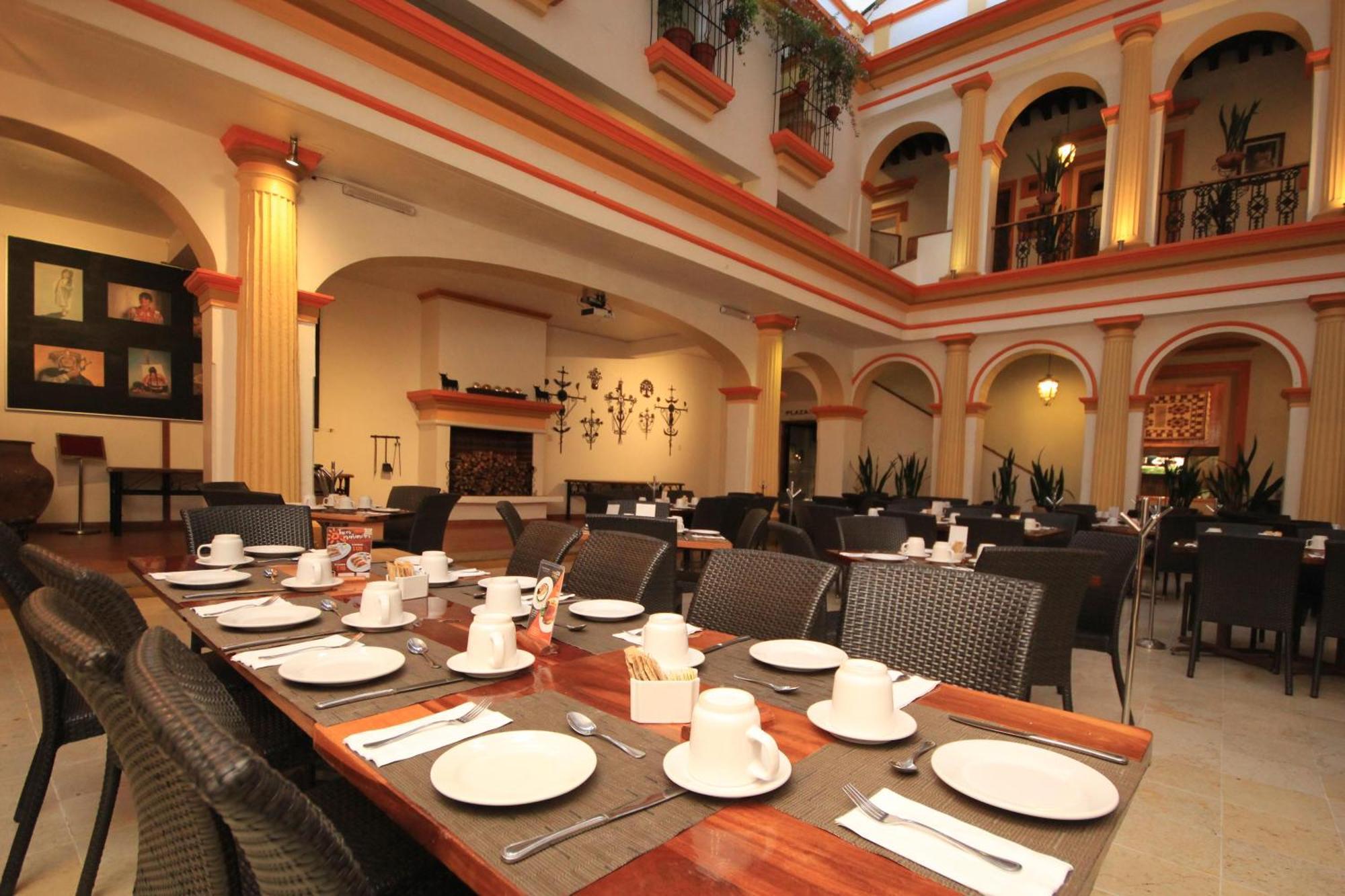Hotel Ciudad Real Centro Historico San Cristóbal de Las Casas Extérieur photo