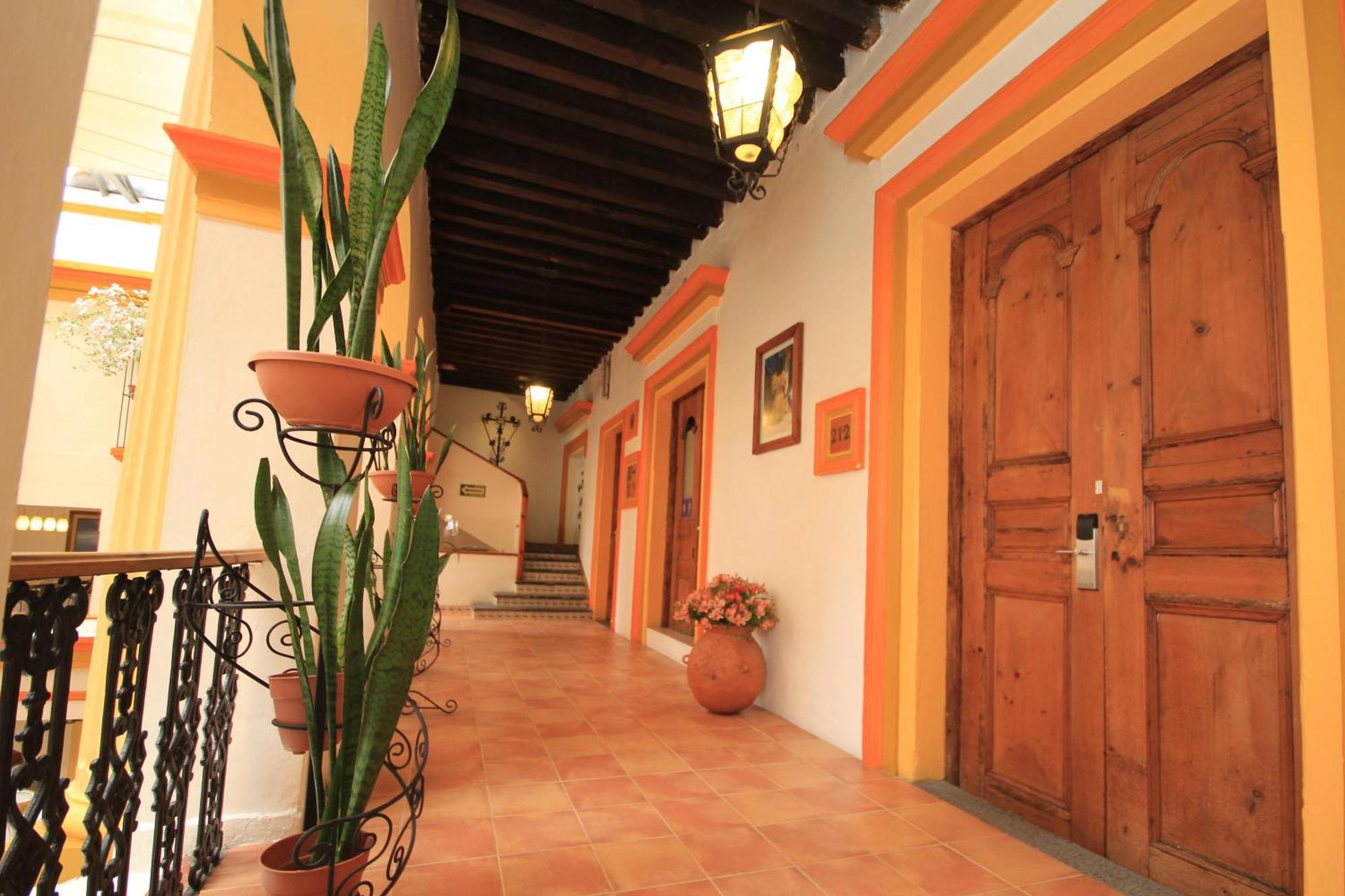 Hotel Ciudad Real Centro Historico San Cristóbal de Las Casas Extérieur photo