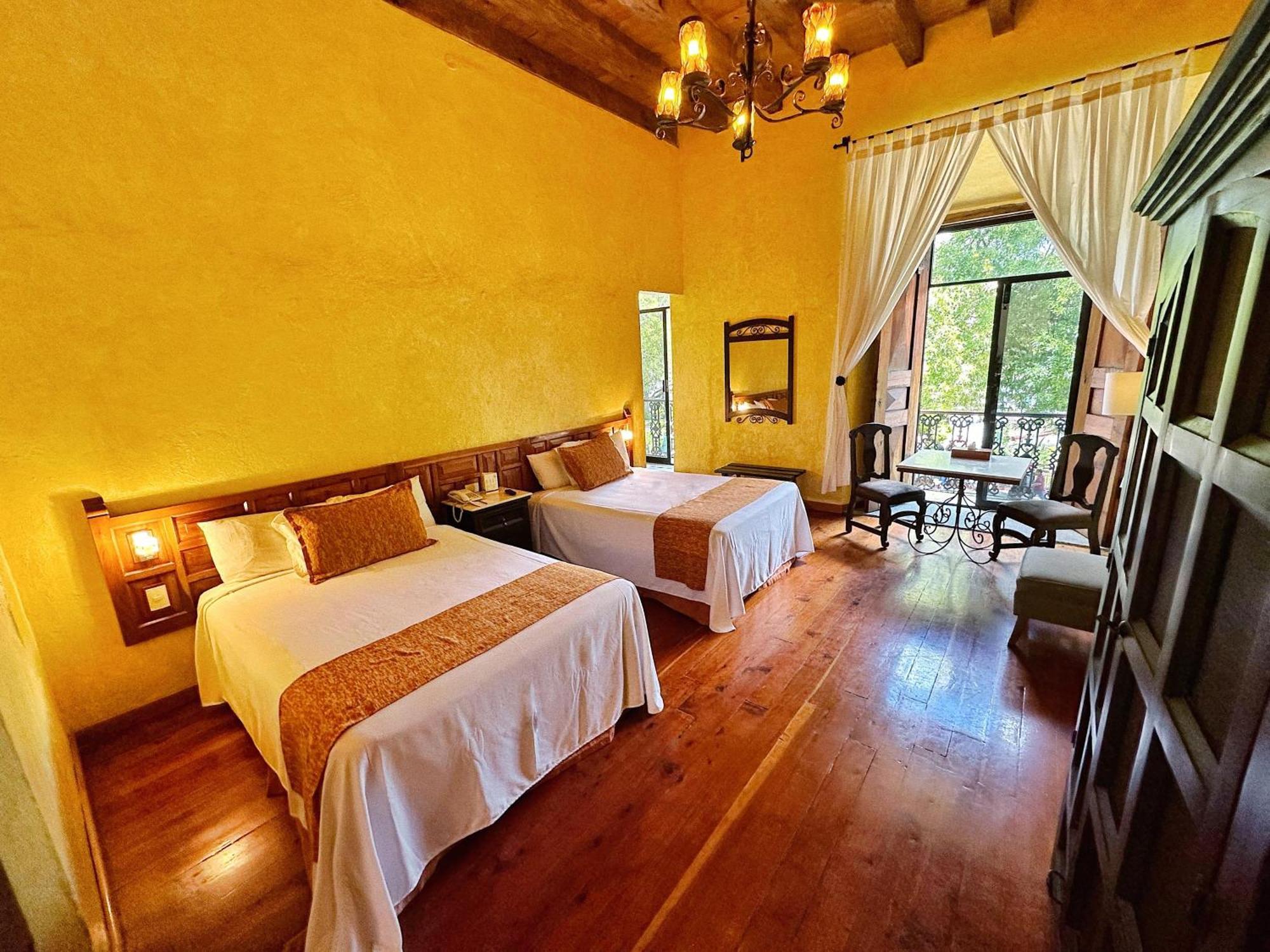 Hotel Ciudad Real Centro Historico San Cristóbal de Las Casas Extérieur photo